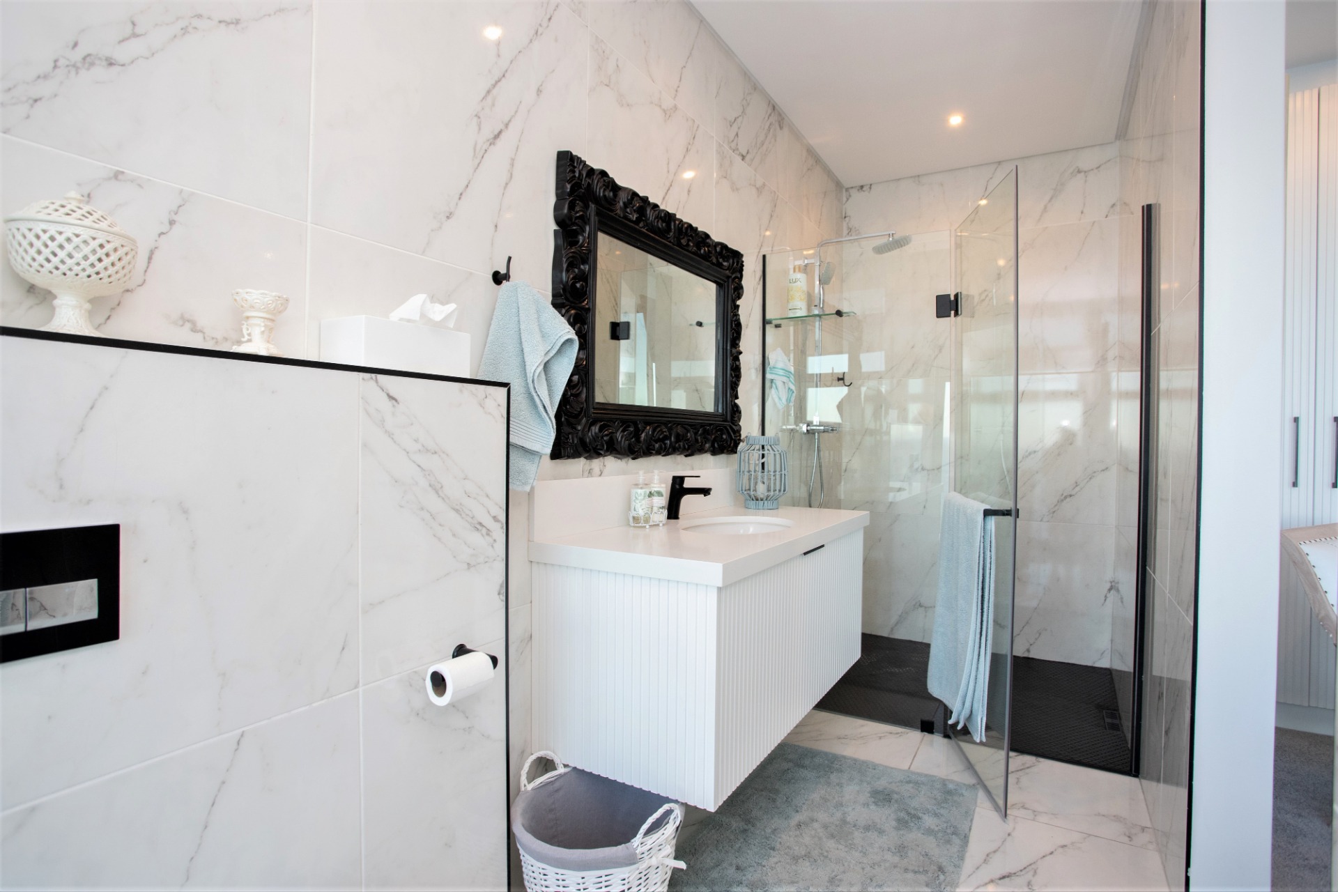 Luxurious Oceanfront House for Sale, Pinnacle Point Golf Estate 