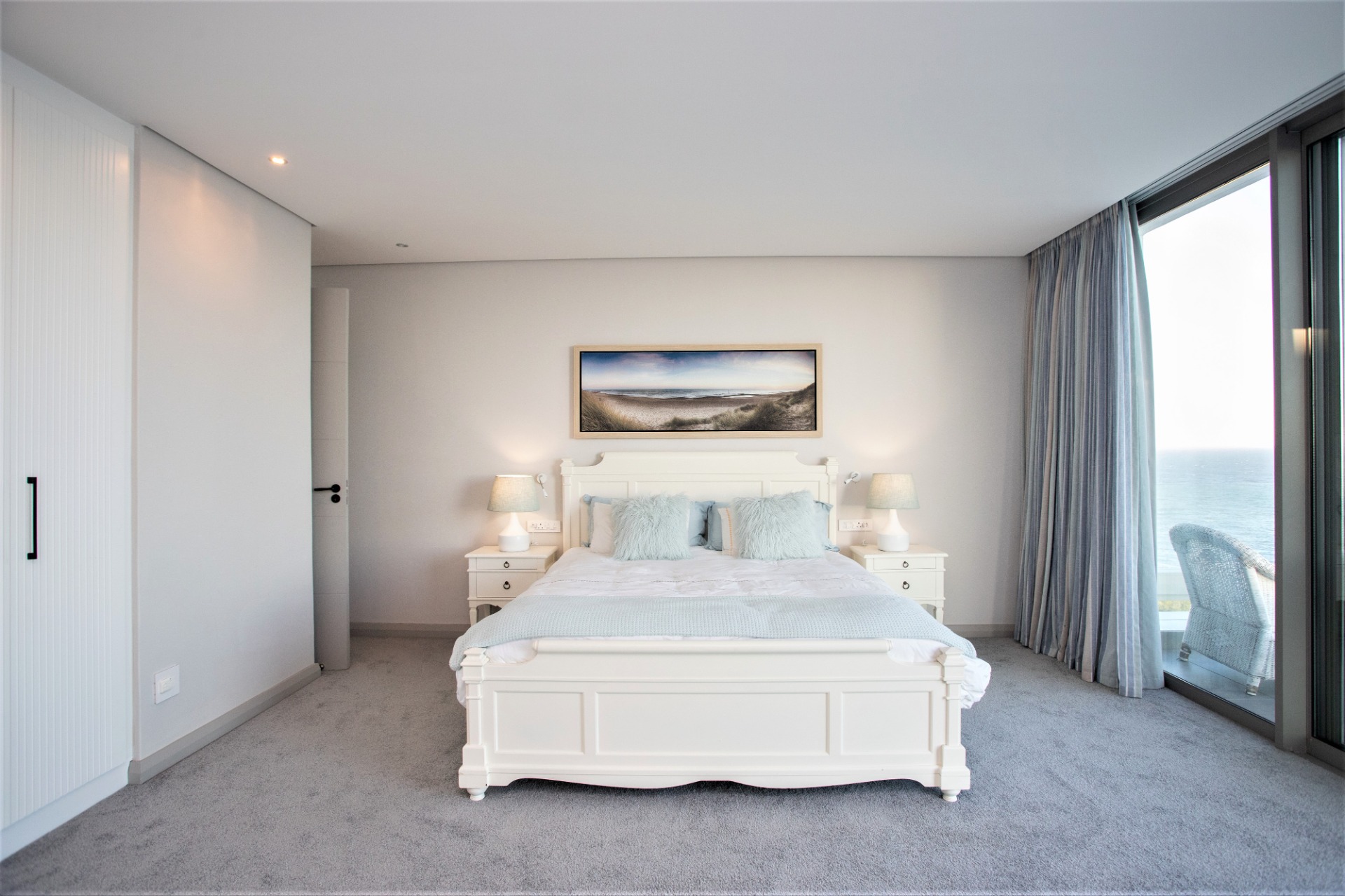 Luxurious Oceanfront House for Sale, Pinnacle Point Golf Estate 