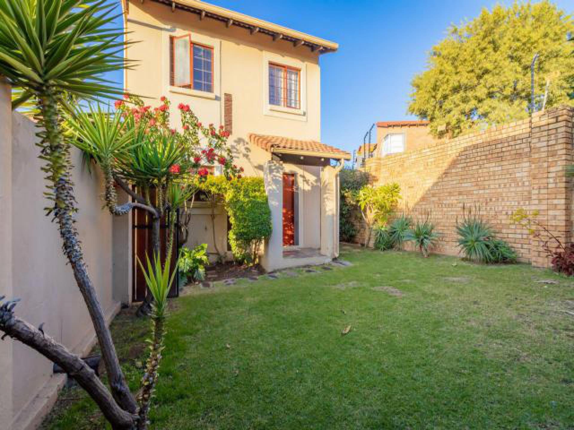 2 Bedroom Townhouse For Sale in Willowbrook ENT9002981 MyProperty