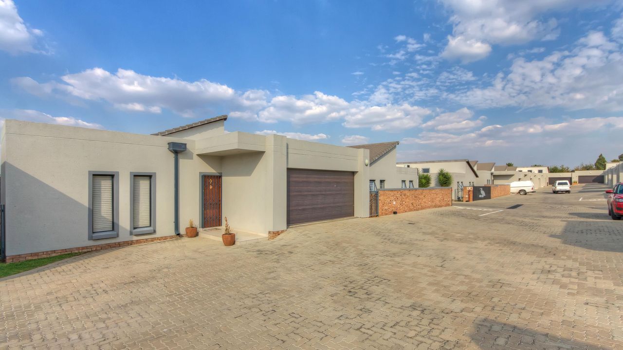 Summerset, Midrand properties and houses for sale 1 to 30 of 38