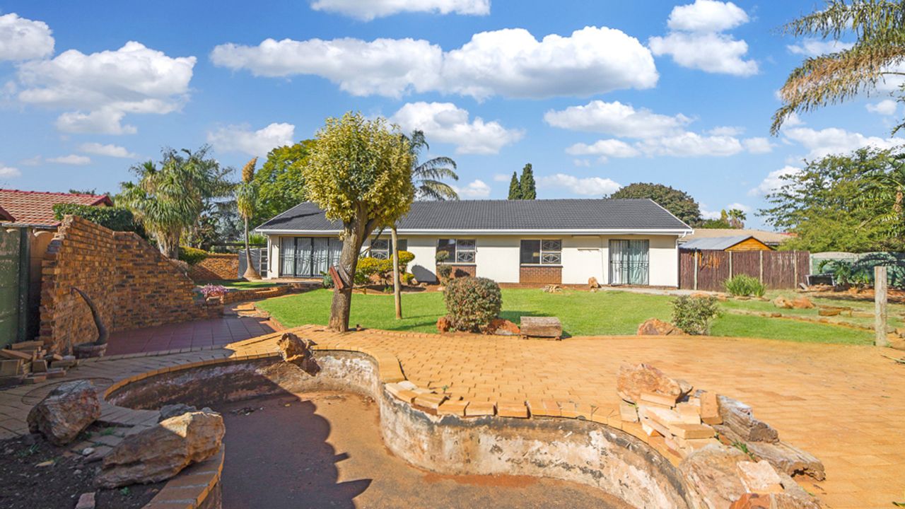 Birch Acres, Kempton Park properties and houses for sale 1 to 22 of 22