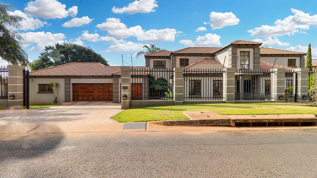 Montana Park, Pretoria properties and houses for sale 1 to 13 of 13