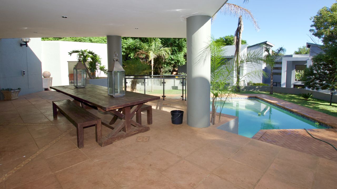 5 Bedroom House For Sale in Waterkloof Heights LH161504 MyProperty