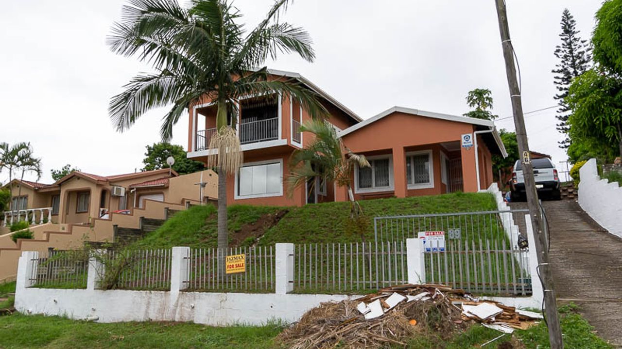 2 Bedroom House For Sale in Bonela, 89 Westmeath Avenue LH162534