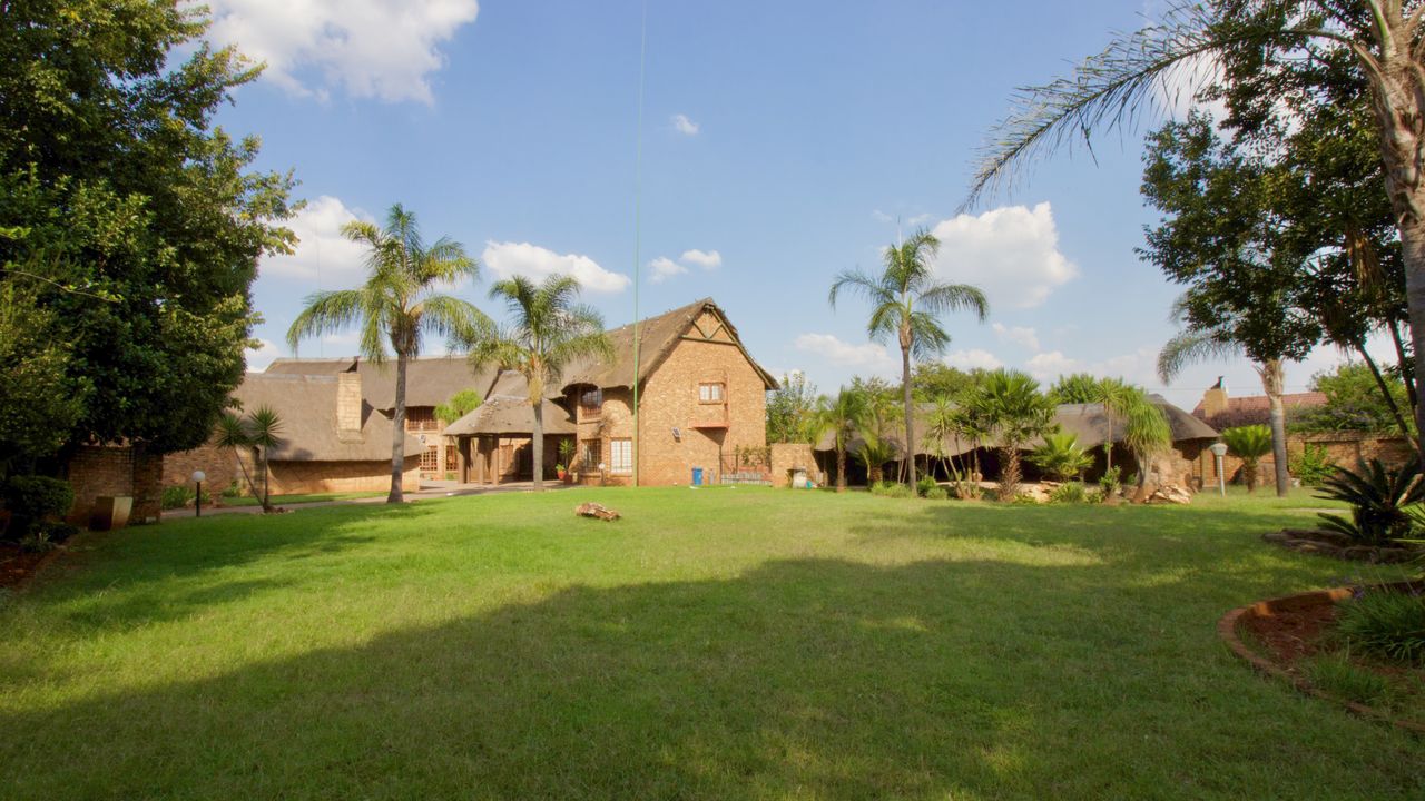 Luxurious Double Storey Houses For Sale, Sunderland Ridge Must See! 