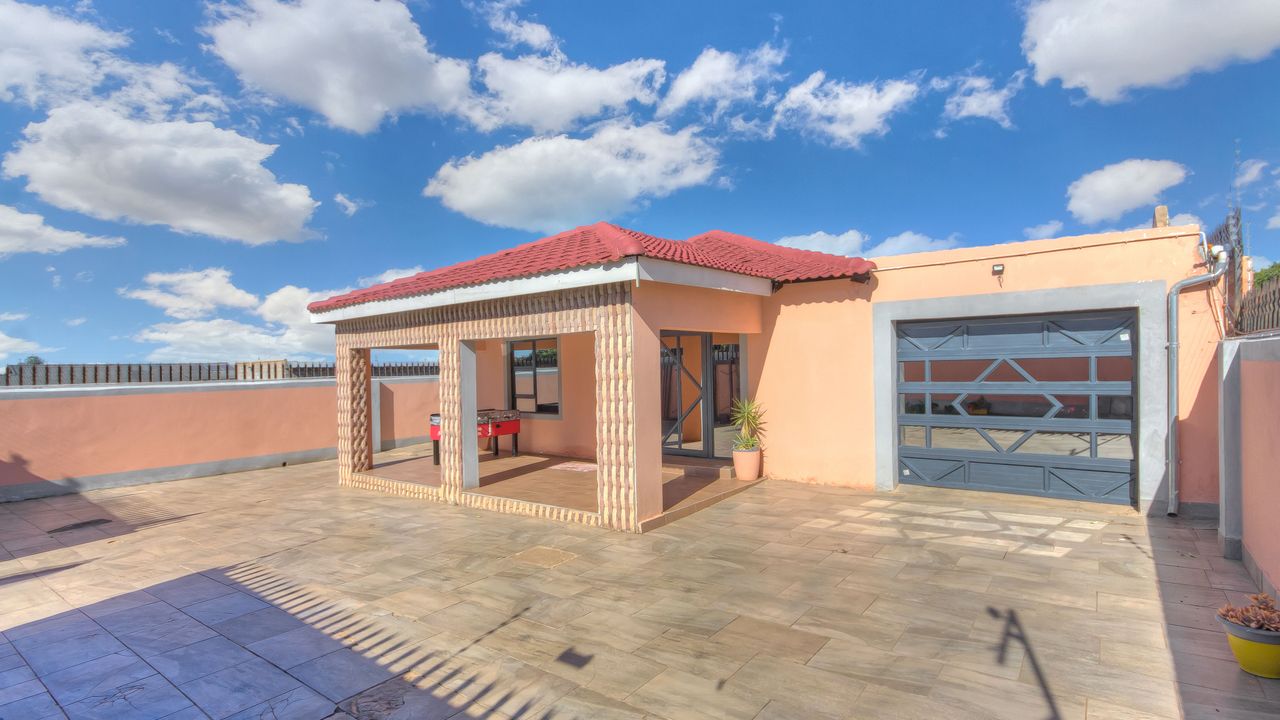 3 Bedroom House For Sale in Ennerdale, 19 Edward Street LH166543