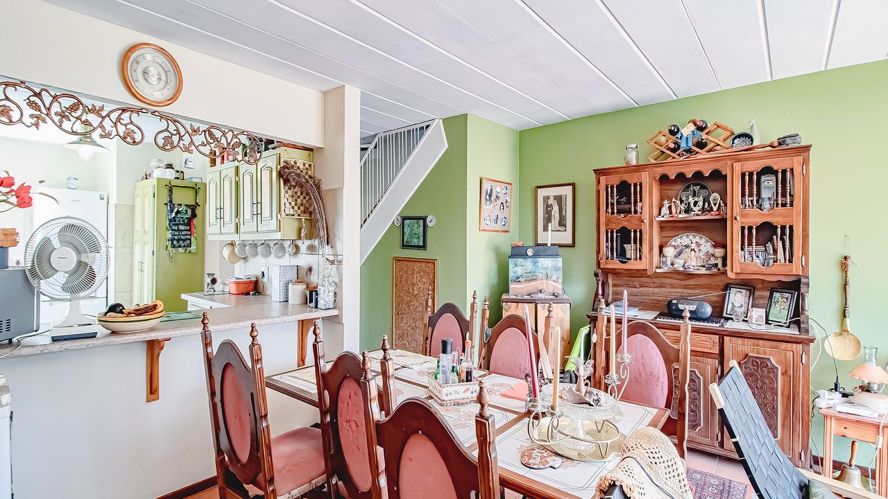 For Sale Wingate Park Townhouse with Patio, Splash Pool, and Wildlife Views LH169699 MyProperty