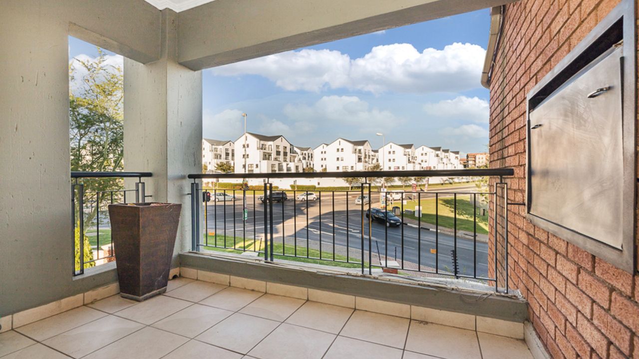 Greenstone Hill, Edenvale properties and houses for sale 61 to 63 of