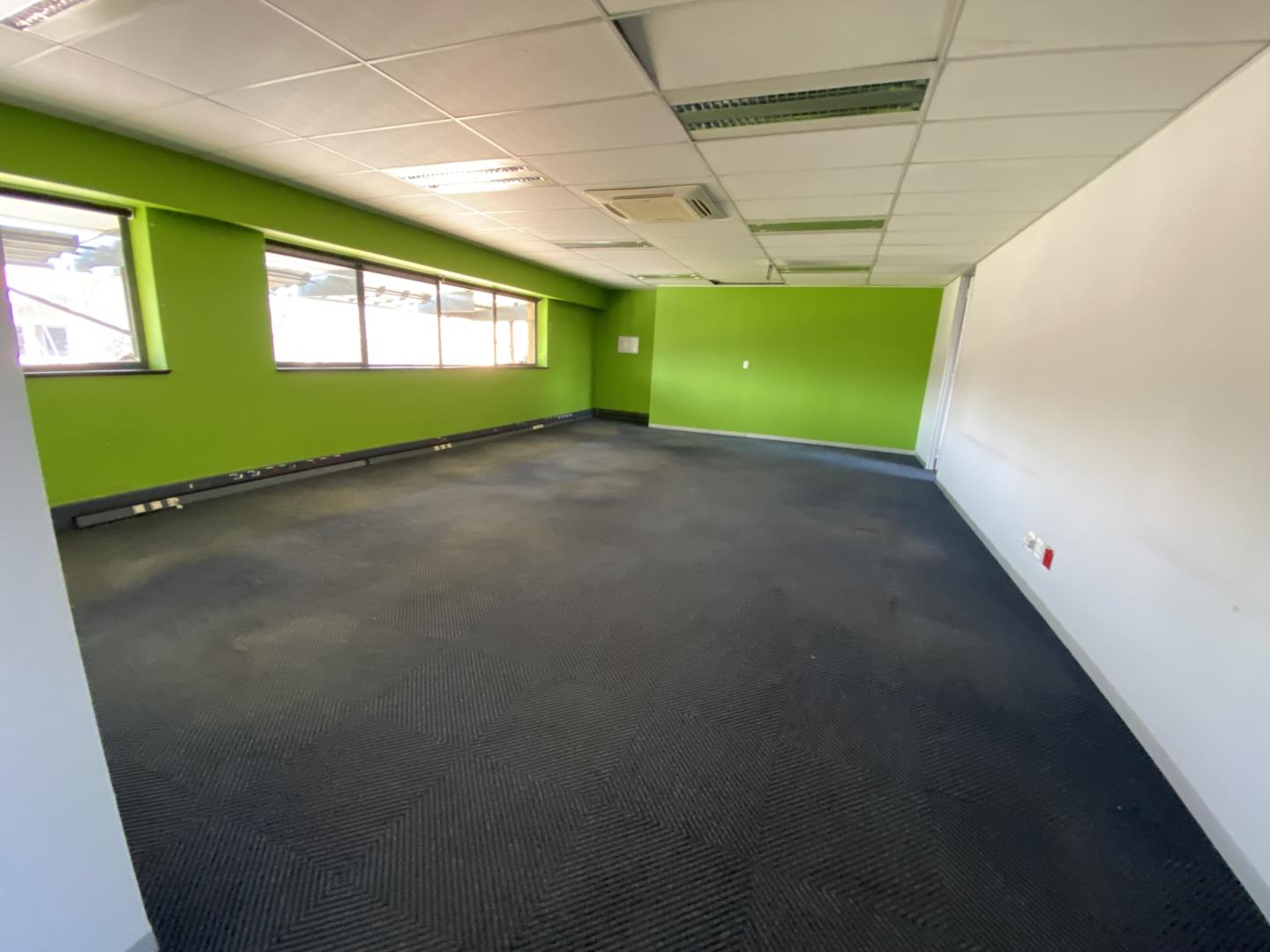 Randjespark Property property and houses to rent in Randjespark