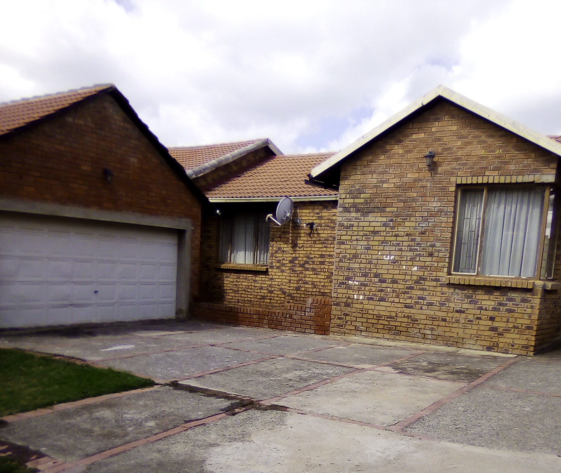 Country View, Midrand properties and houses to rent 1 to 2 of 2