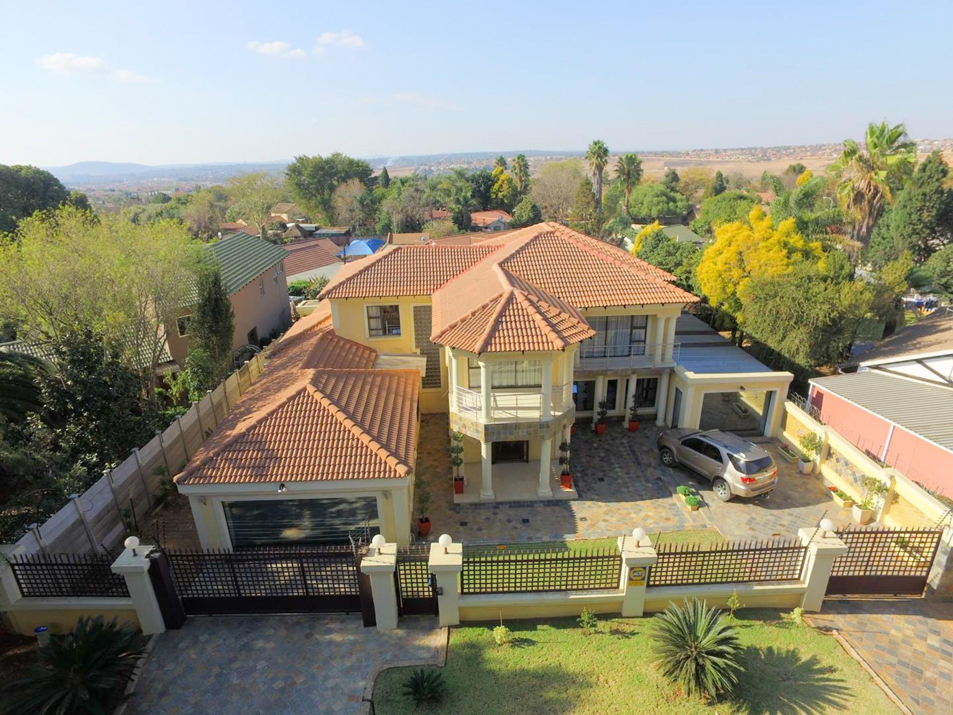 Heuweloord, Centurion properties and houses for sale: 1 to 26 of 26 ...