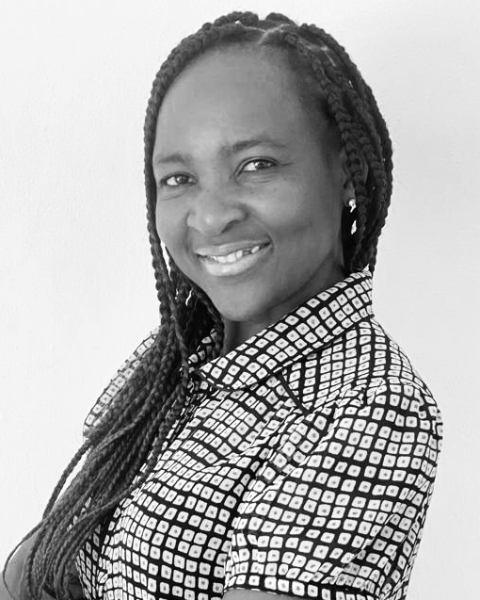 Real Estate Agent - Dalia Mwiya