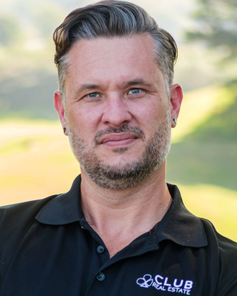 Hannes van Der Westhuizen