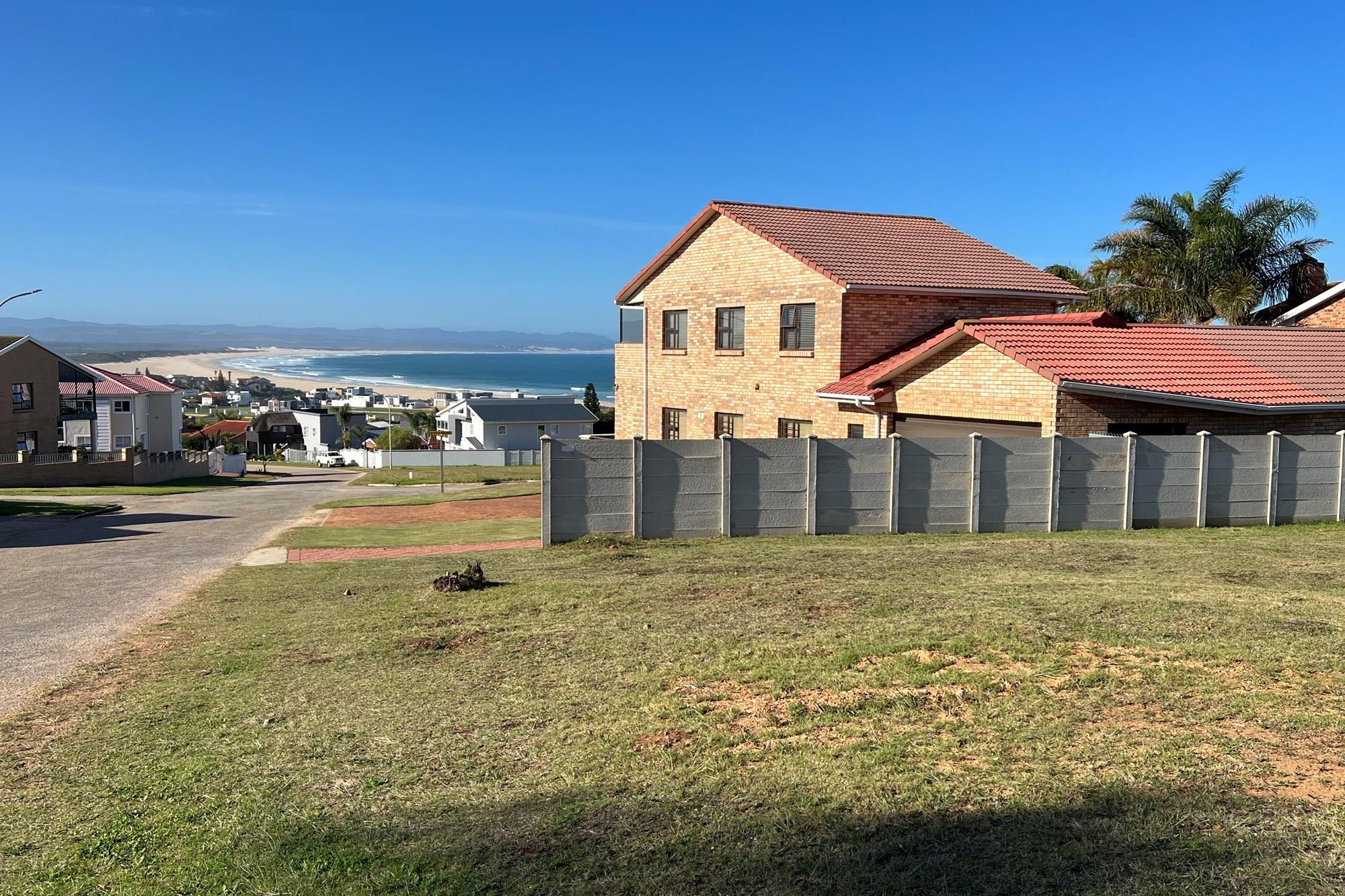 Vacant Land Residential For Sale in Wavecrest 600sqm, serviced, ready