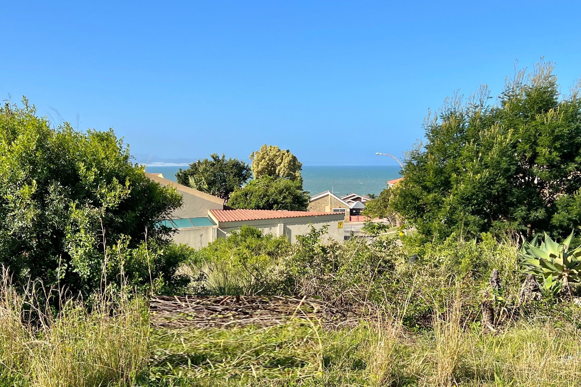 Wavecrest For Sale 890sqm vacant land with sea views and corner plot