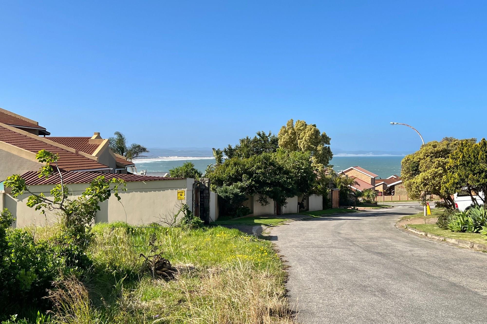 Wavecrest For Sale 890sqm vacant land with sea views and corner plot