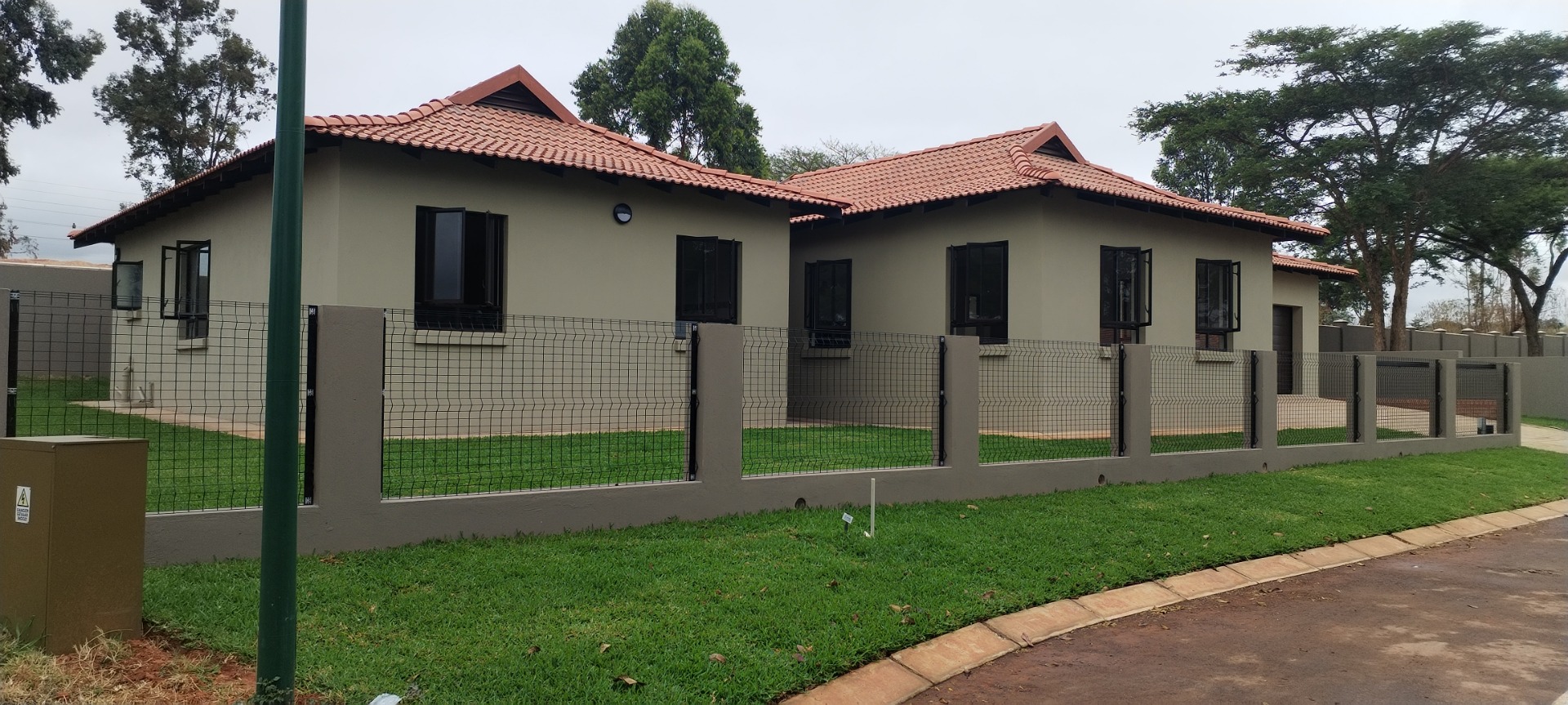 Arborpark House For Sale Secure estate, spacious living, double garage