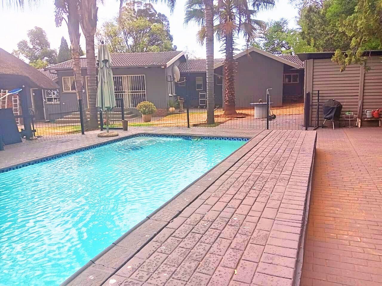 Eldoraigne House For Sale Spacious family living, pool, lapa, and