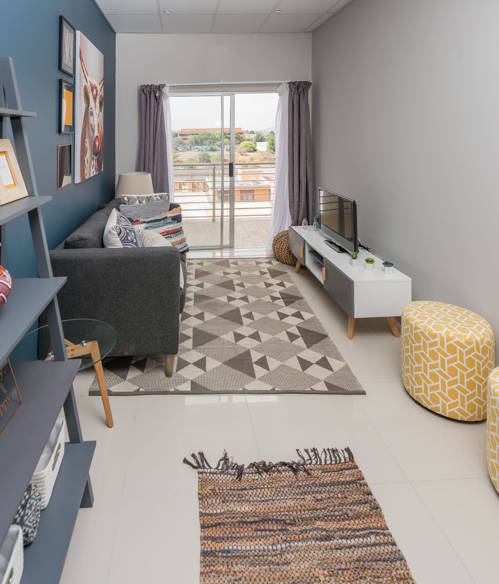 Newly Renovated Randburg Flat Modern amenities, onsite gym, free