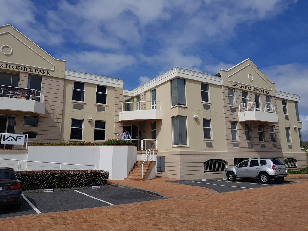 Lagoon Beach Office Park view