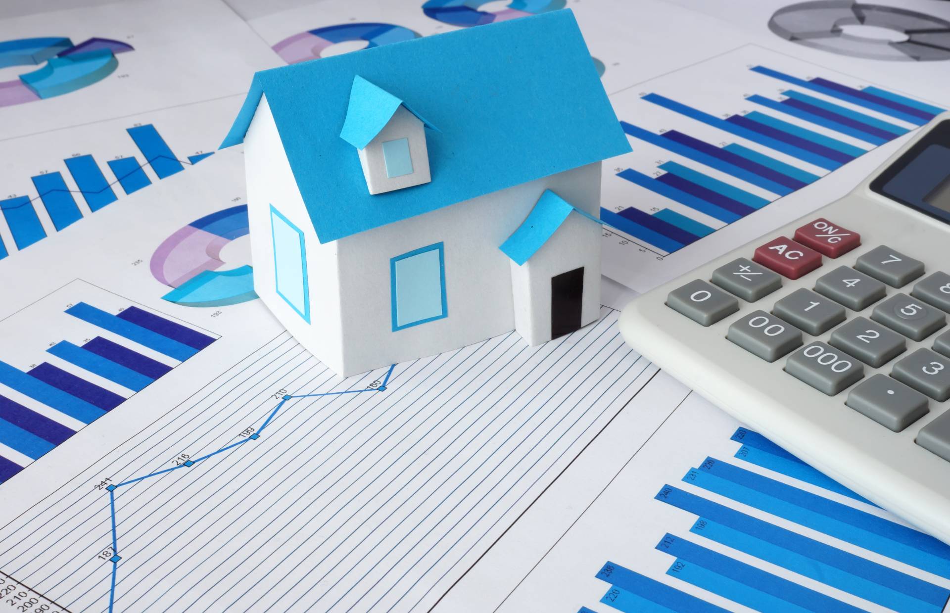 In your interest: Should you go fixed or variable when it comes to your bond?