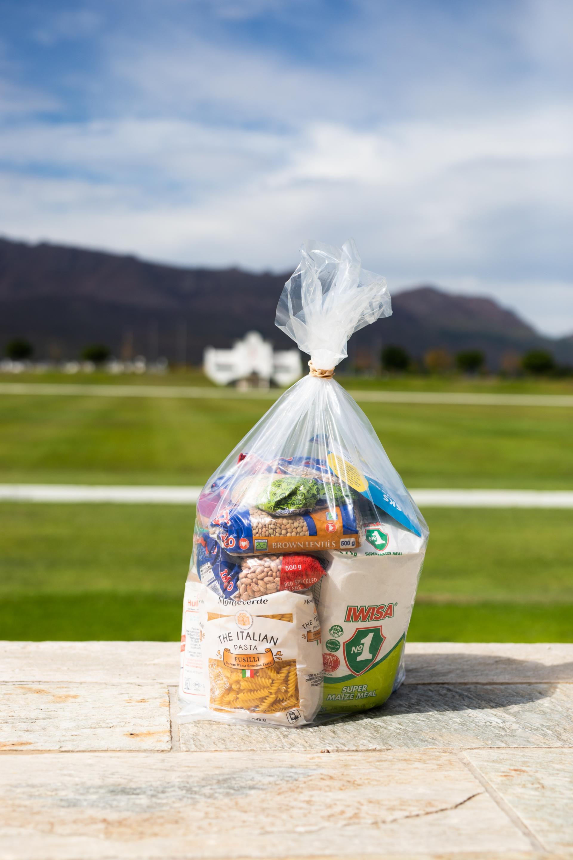 Val de Vie Supports vunerable Winelands communities