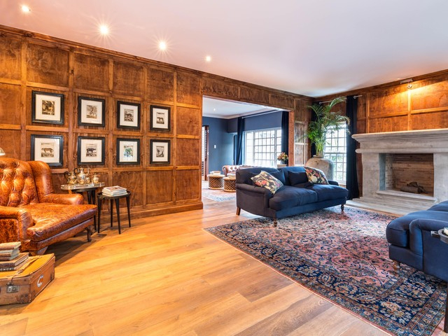 Warm-up your home with the perfect fireplace
