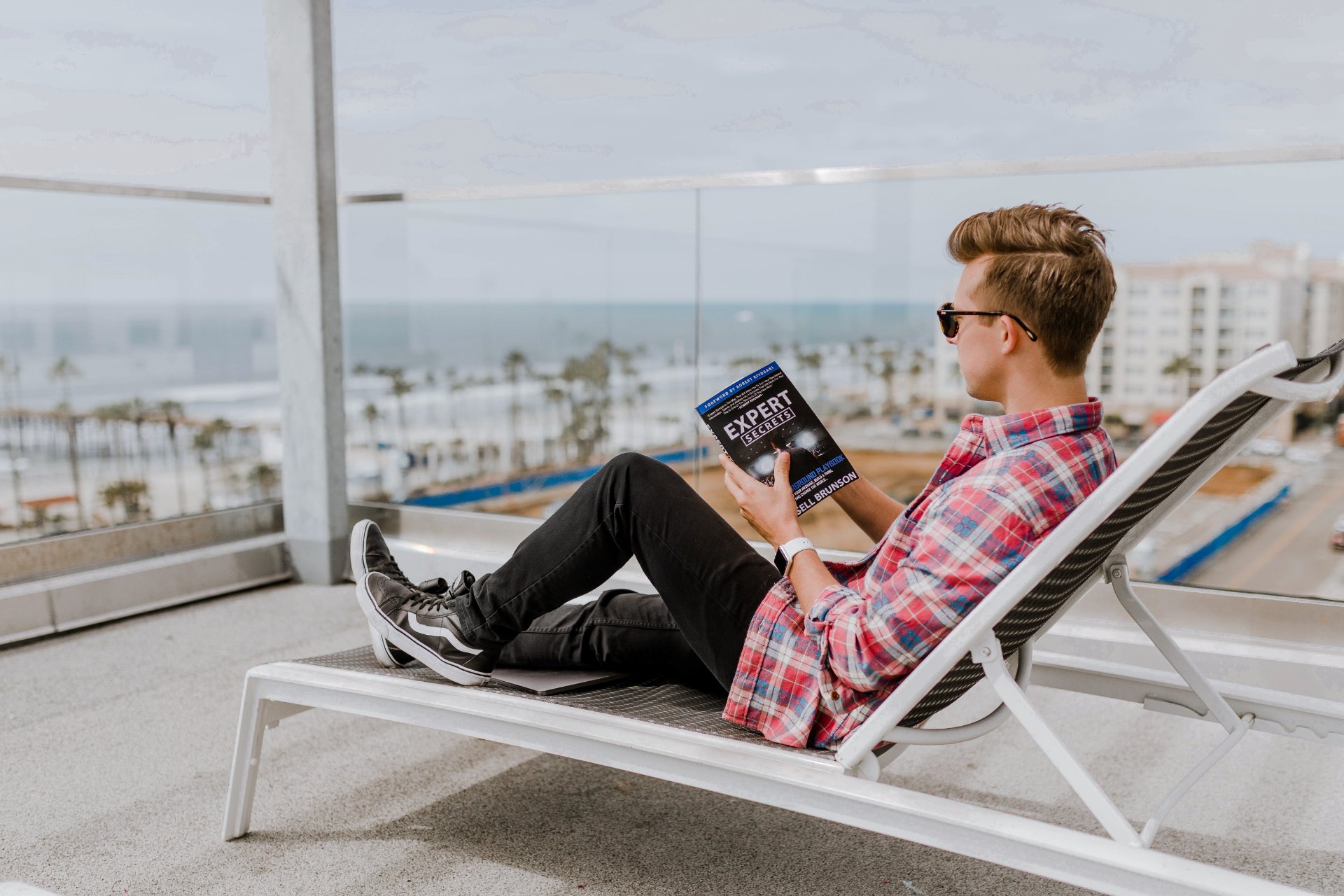 How to cancel your lease and downgrade safely without hidden costs