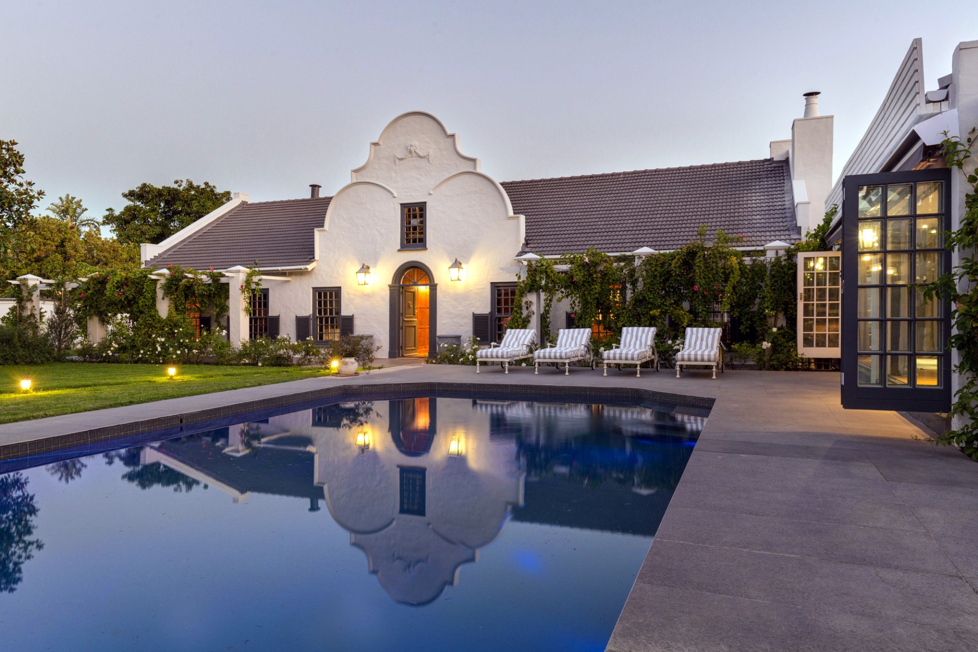 Two Cape Town Properties Featured in HGTV’s Ultimate House Hunt 2020