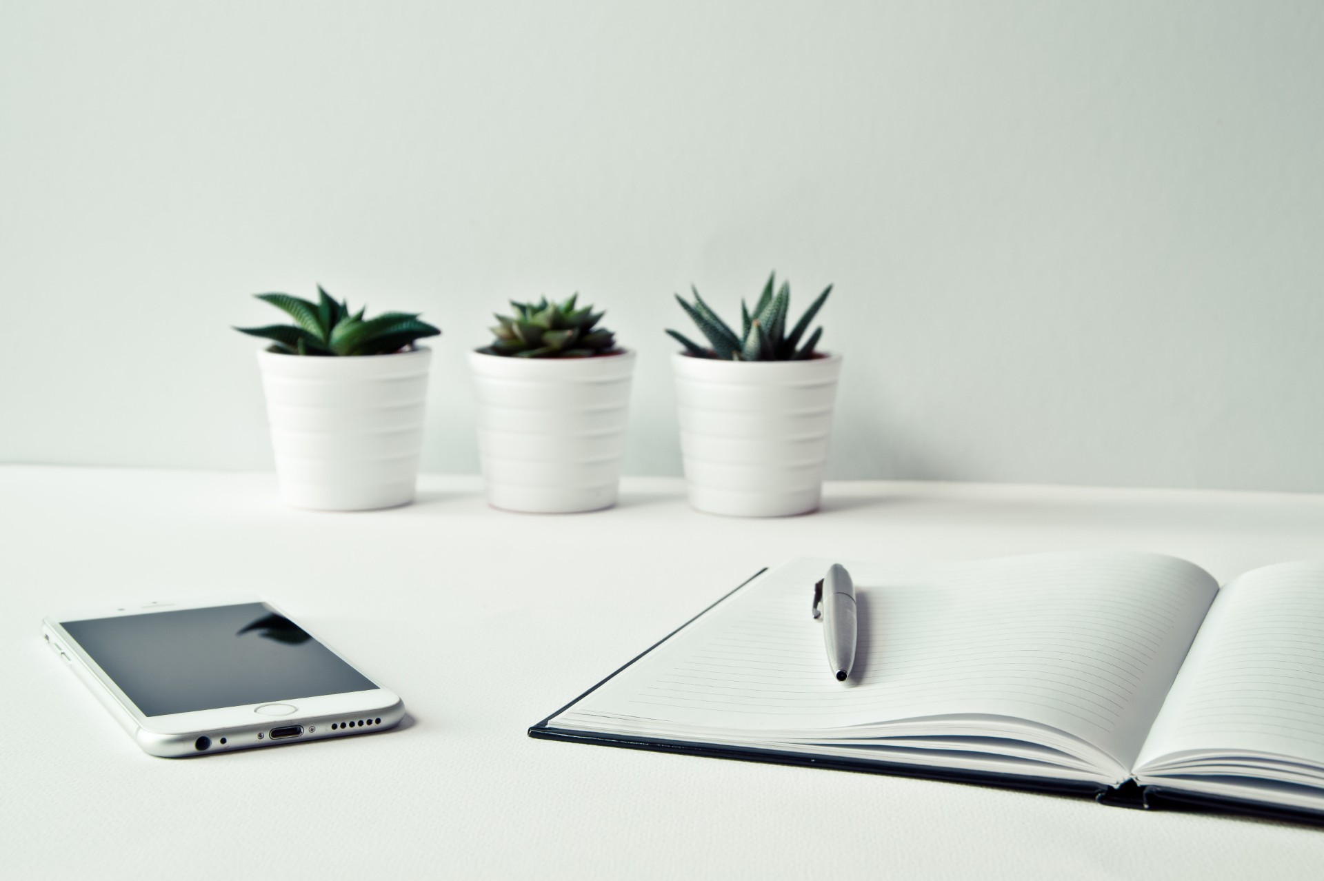 Marketing Tactics your Estate Agent should be Using Right Now