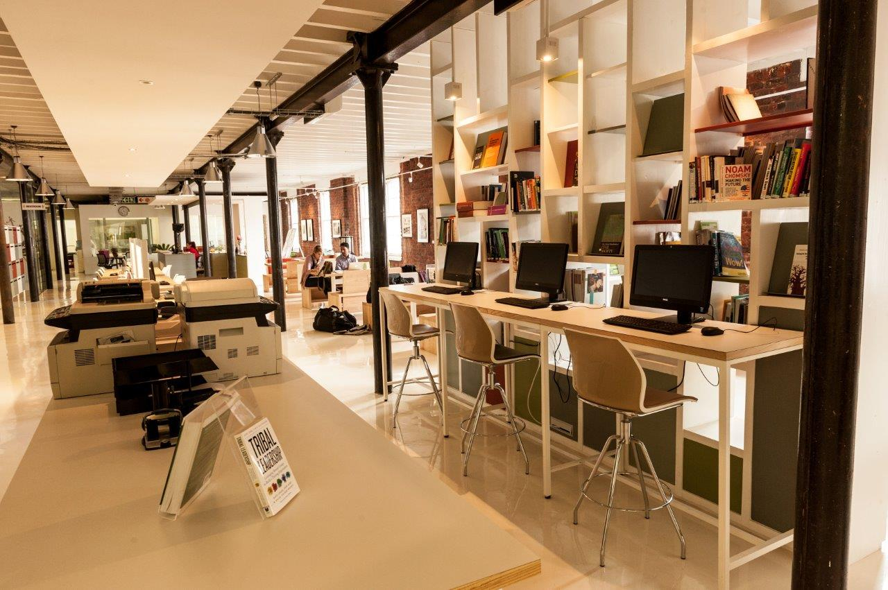 How to find the perfect hot desking space