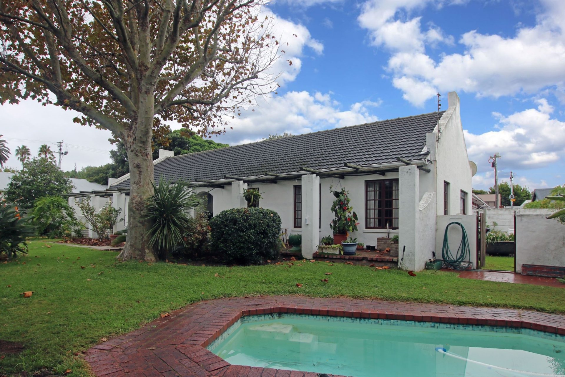 Momentum in sub-R2.5 million housing market continues unabated