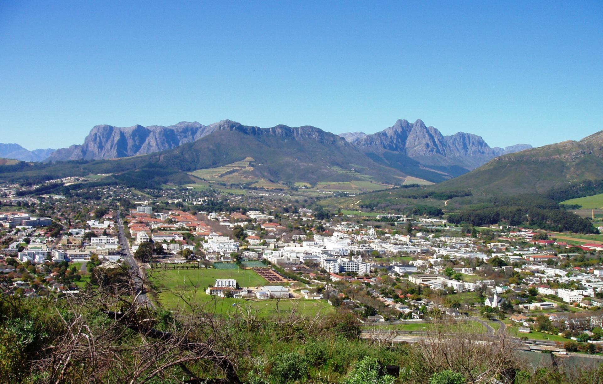 Omicron casts a shadow over the Western Cape’s encouraging market rebound