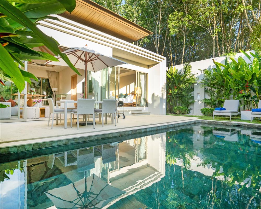 Why people love to buy or sell their homes in the spring and summer months