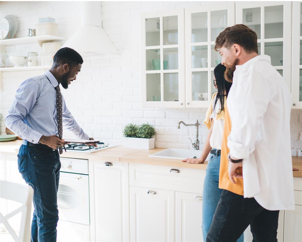 How to know a Serious Buyer from a Serial Browser