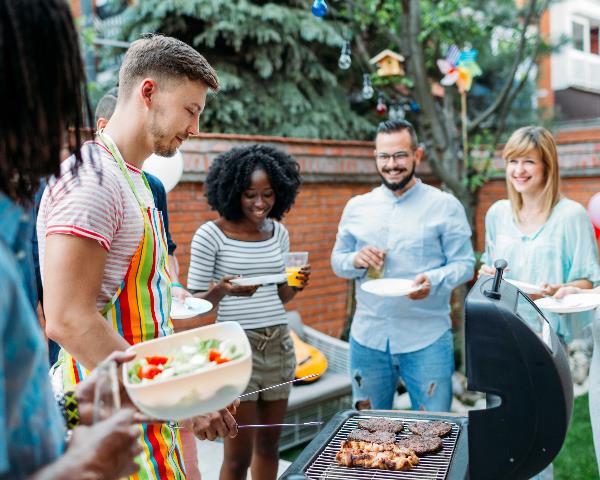Bring Life to your Outdoor Entertainment Area