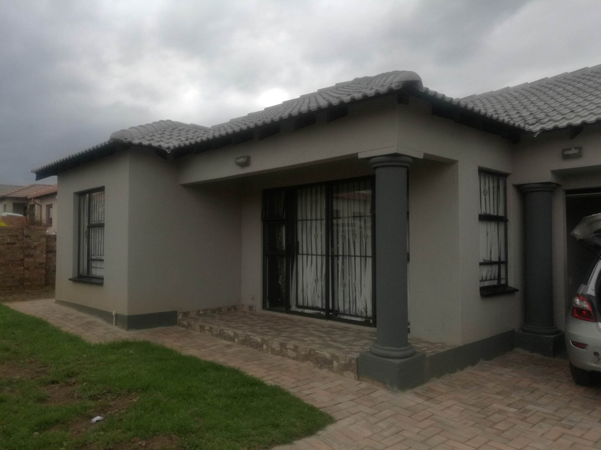 House Pending Sale In Olievenhoutbosch, Centurion, Gauteng for R 750,000