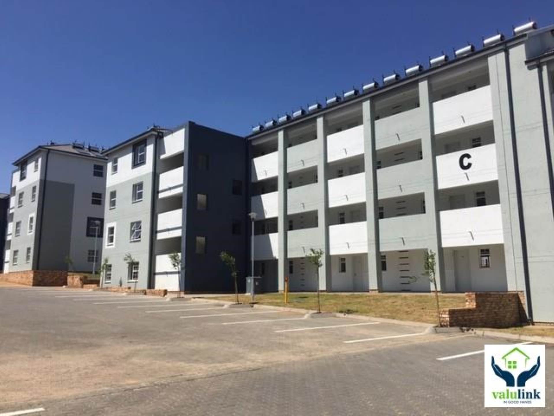 Apartment To Rent In Riverside View, Midrand, Gauteng for R 4,900 /month