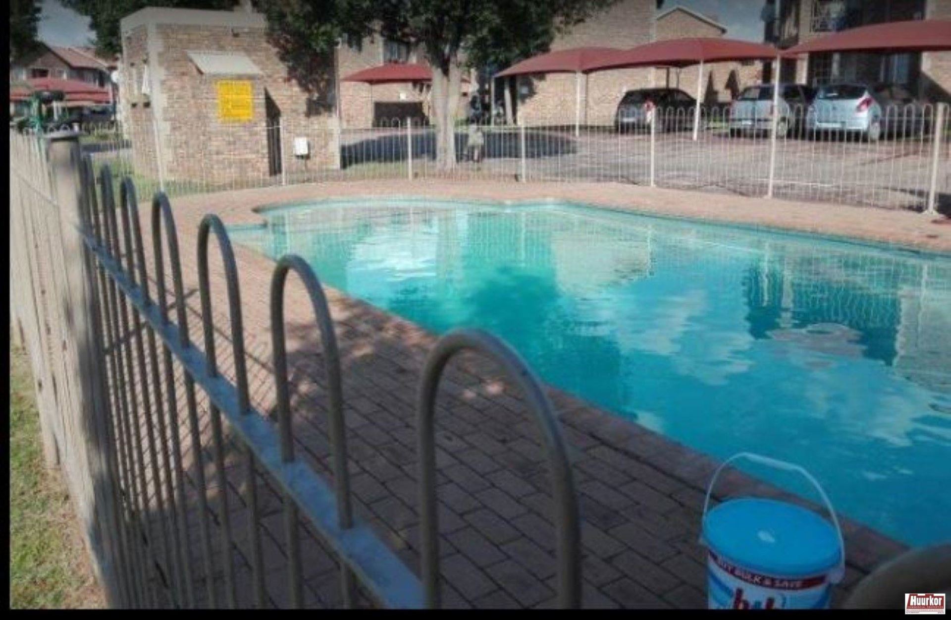 Townhouse To Rent In Lyttelton, Centurion, Gauteng for R 7,270 /month