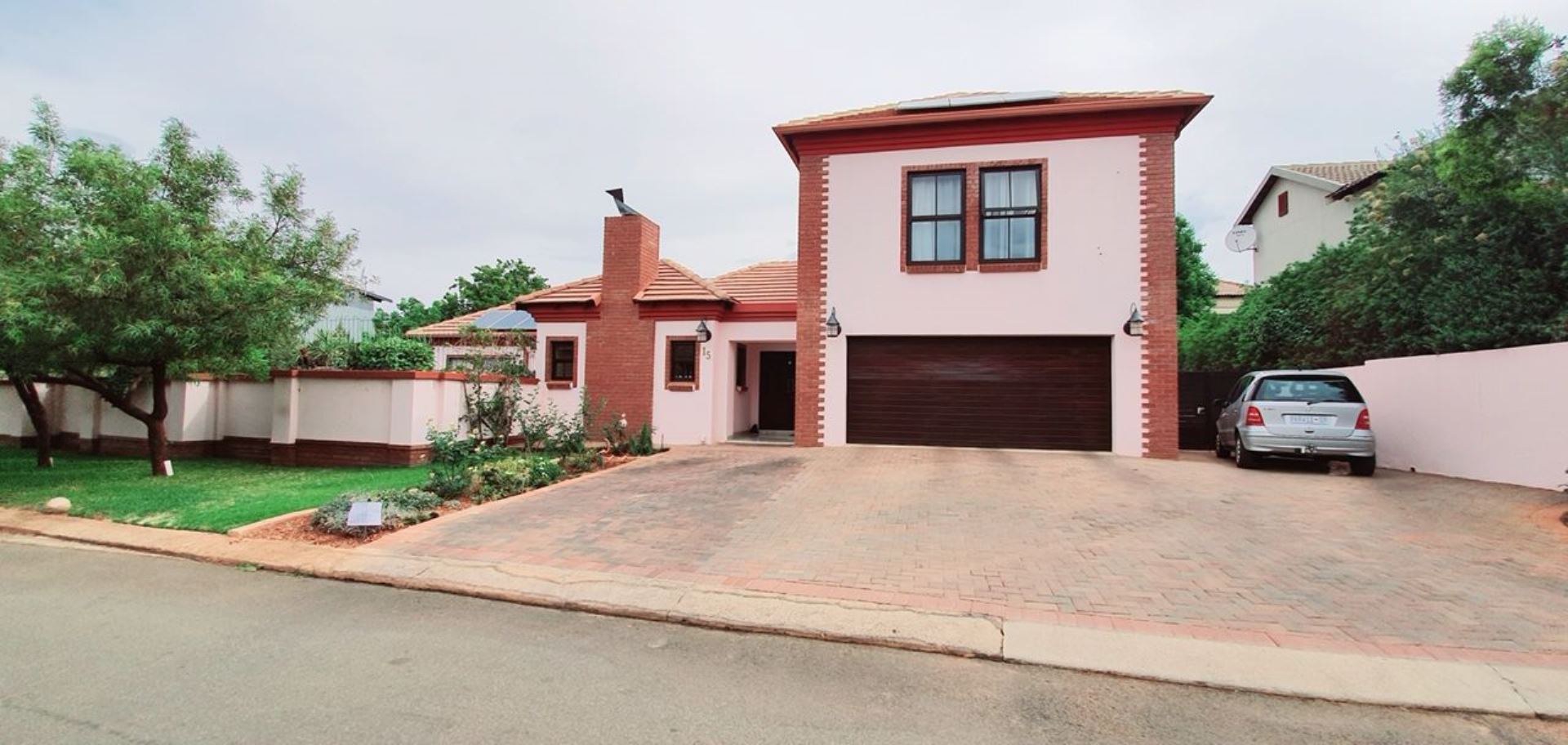 House For Sale In Midfield Estate, Centurion, Gauteng for R 3,500,000