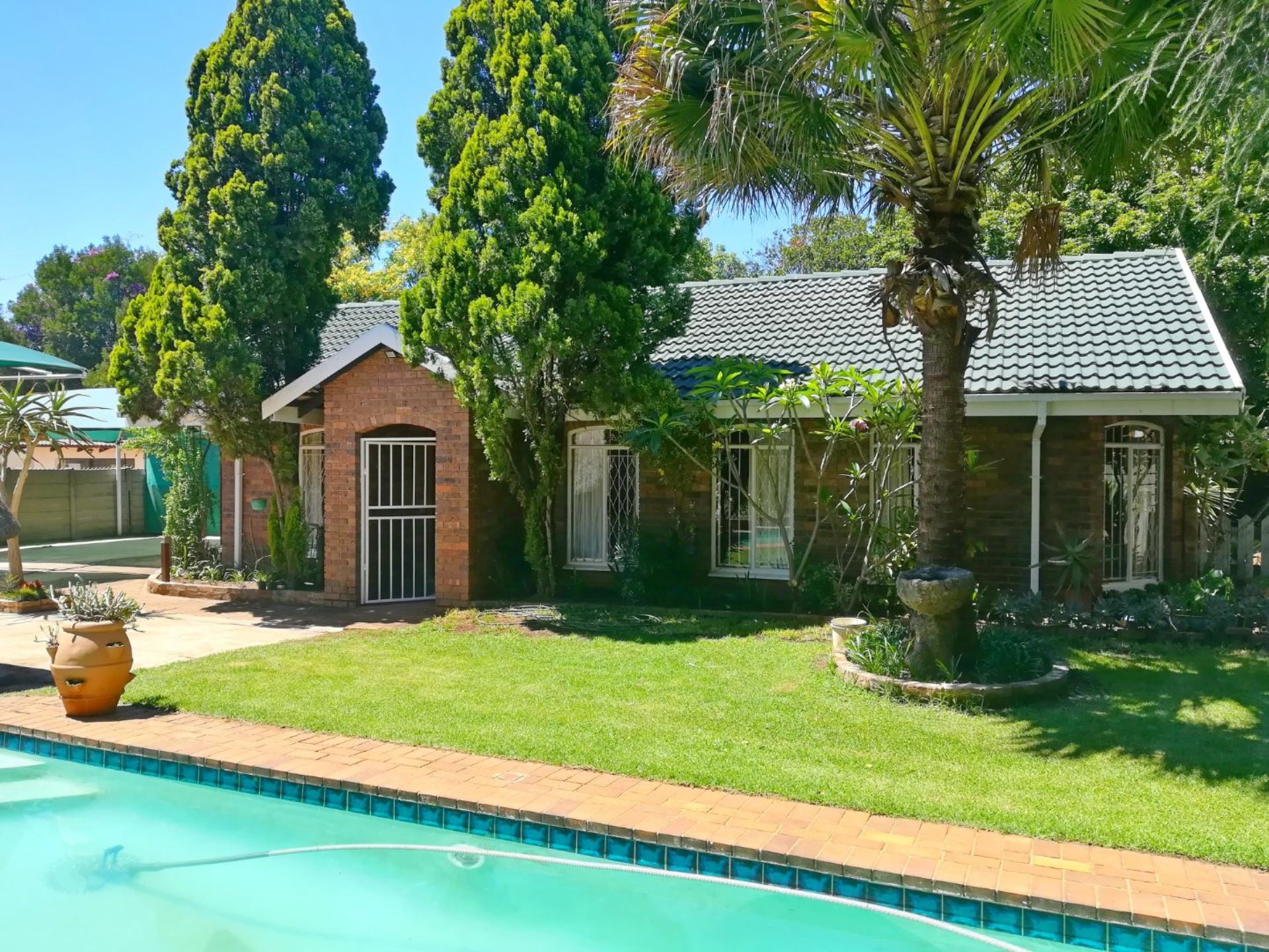 House For Sale In Terenure, Kempton Park, Gauteng for R 1,060,000