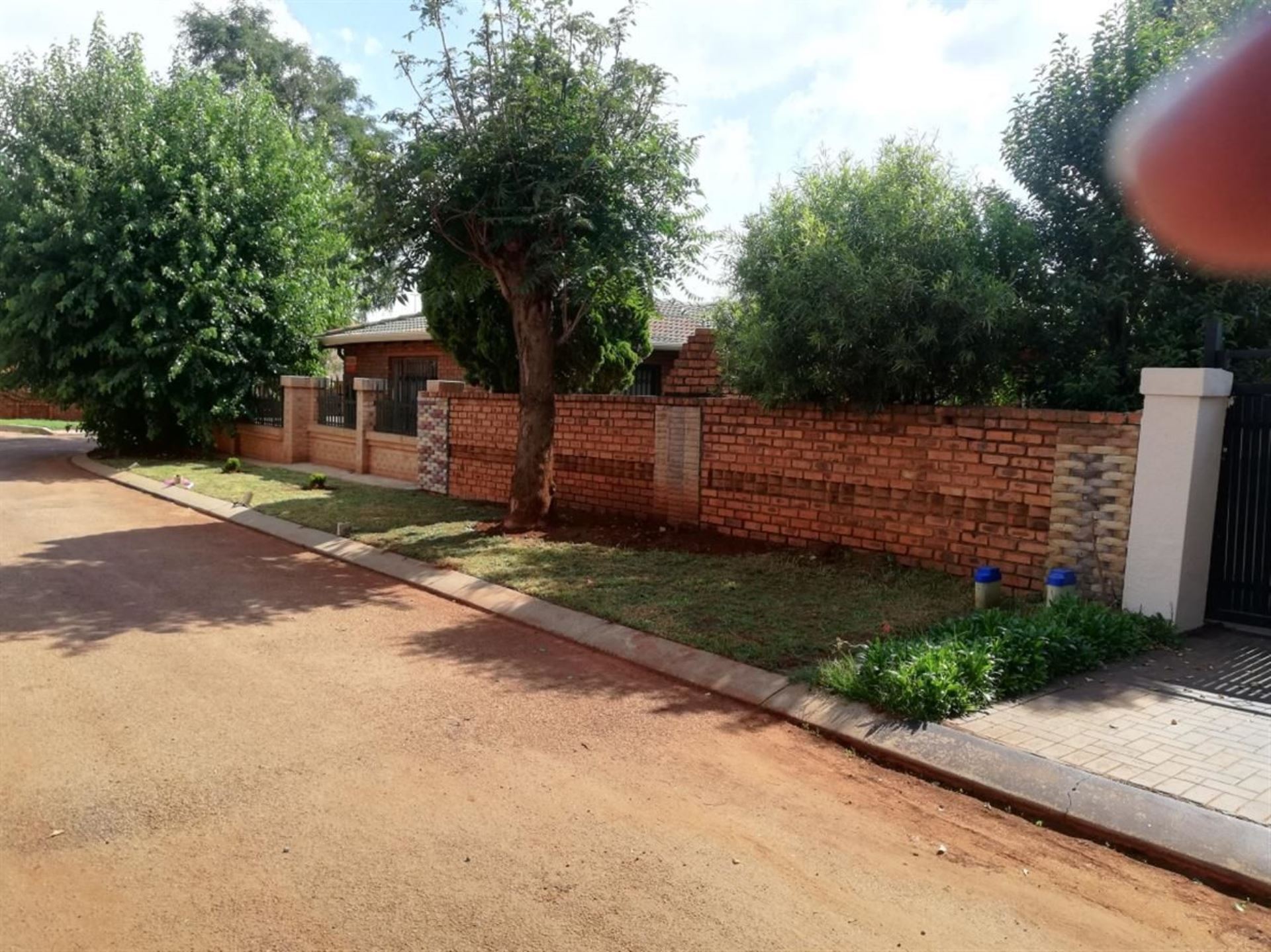 House For Sale In Vosloorus Ext 13, Boksburg, Gauteng for R 950,000