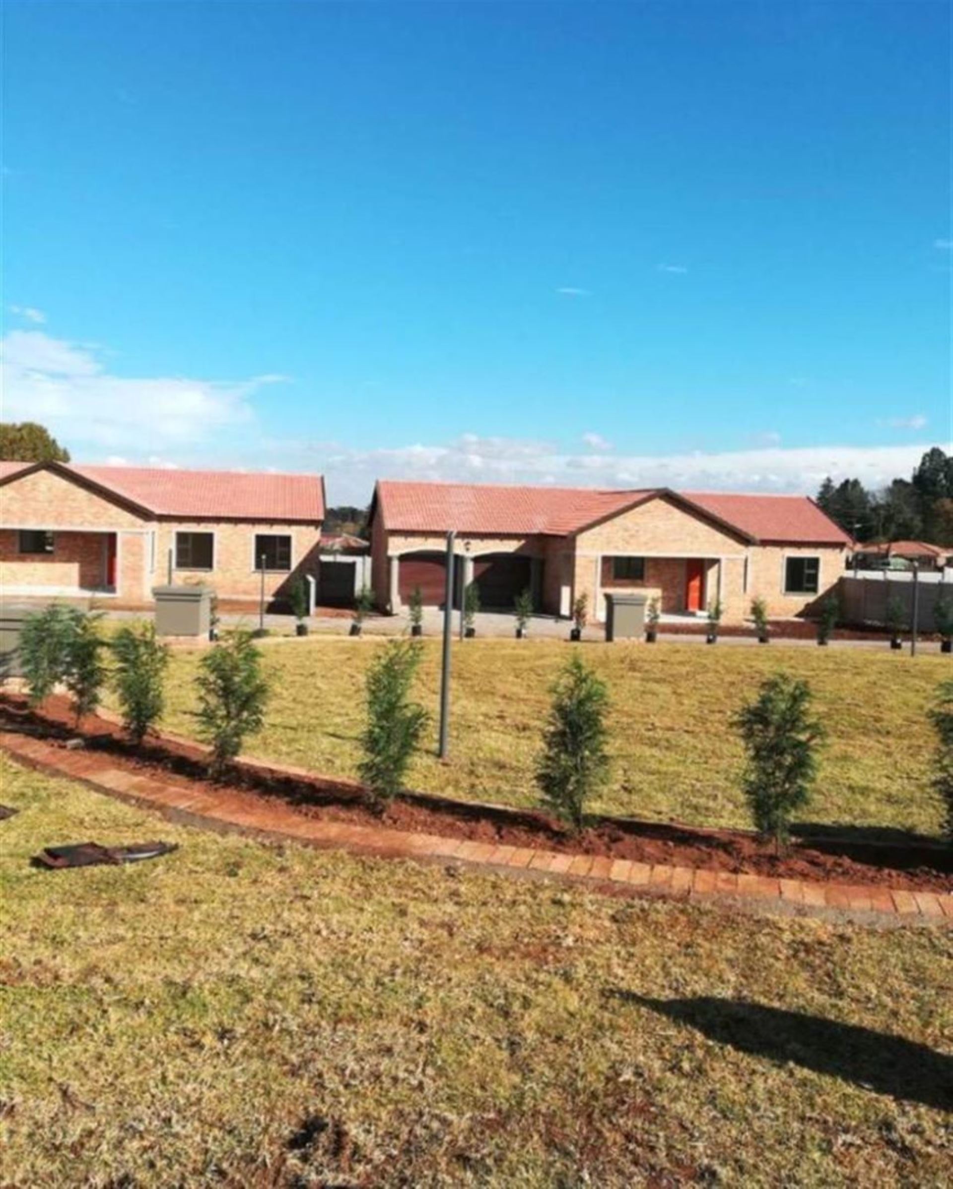 Townhouse To Rent In Riversdale, Meyerton, Gauteng for R 9,000 /month