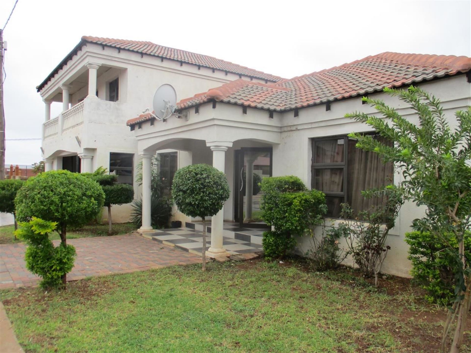 House For Sale In Atteridgeville, Pretoria, Gauteng for R 950,000