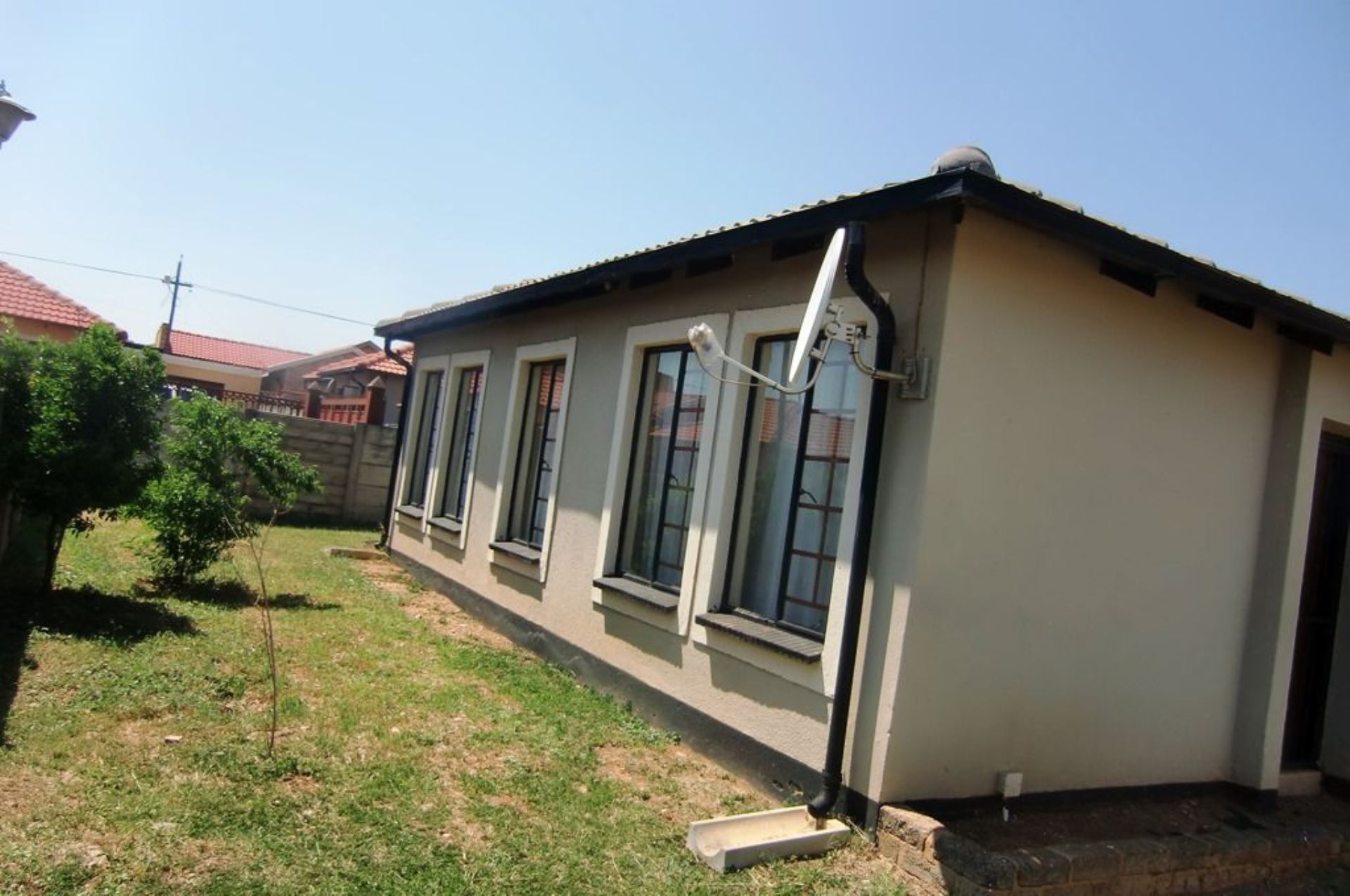 House For Sale In Nellmapius, Pretoria, Gauteng for R 750,000
