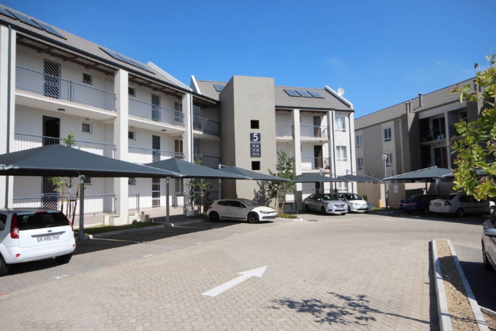 Apartment To Rent In Buhrein, Kraaifontein, Western Cape for R 7,500 /month