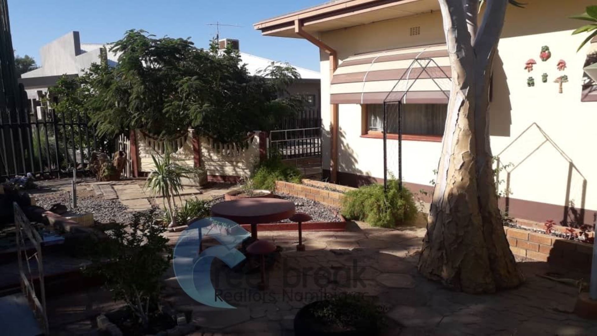 House For Sale In Keetmanshoop, Keetmanshoop, Namibia for NAM 1,200,000