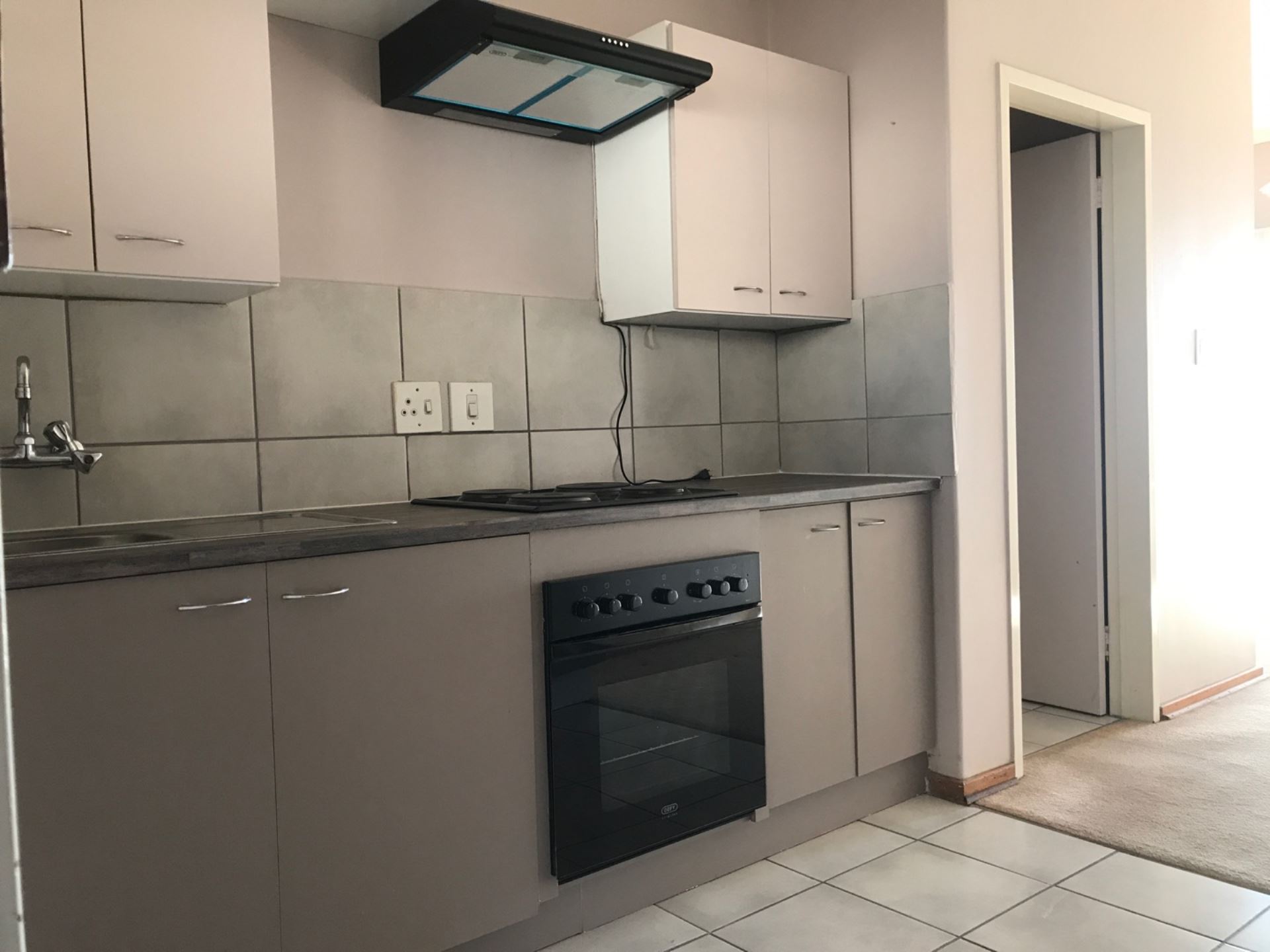 Retirement Village To Rent In Kempton Park, Kempton Park, Gauteng for R