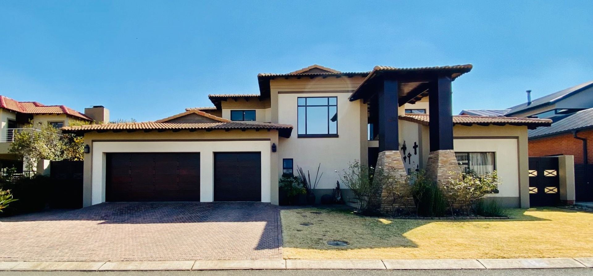 House For Sale In Ebotse Golf And Country Estate, Benoni, Gauteng for R