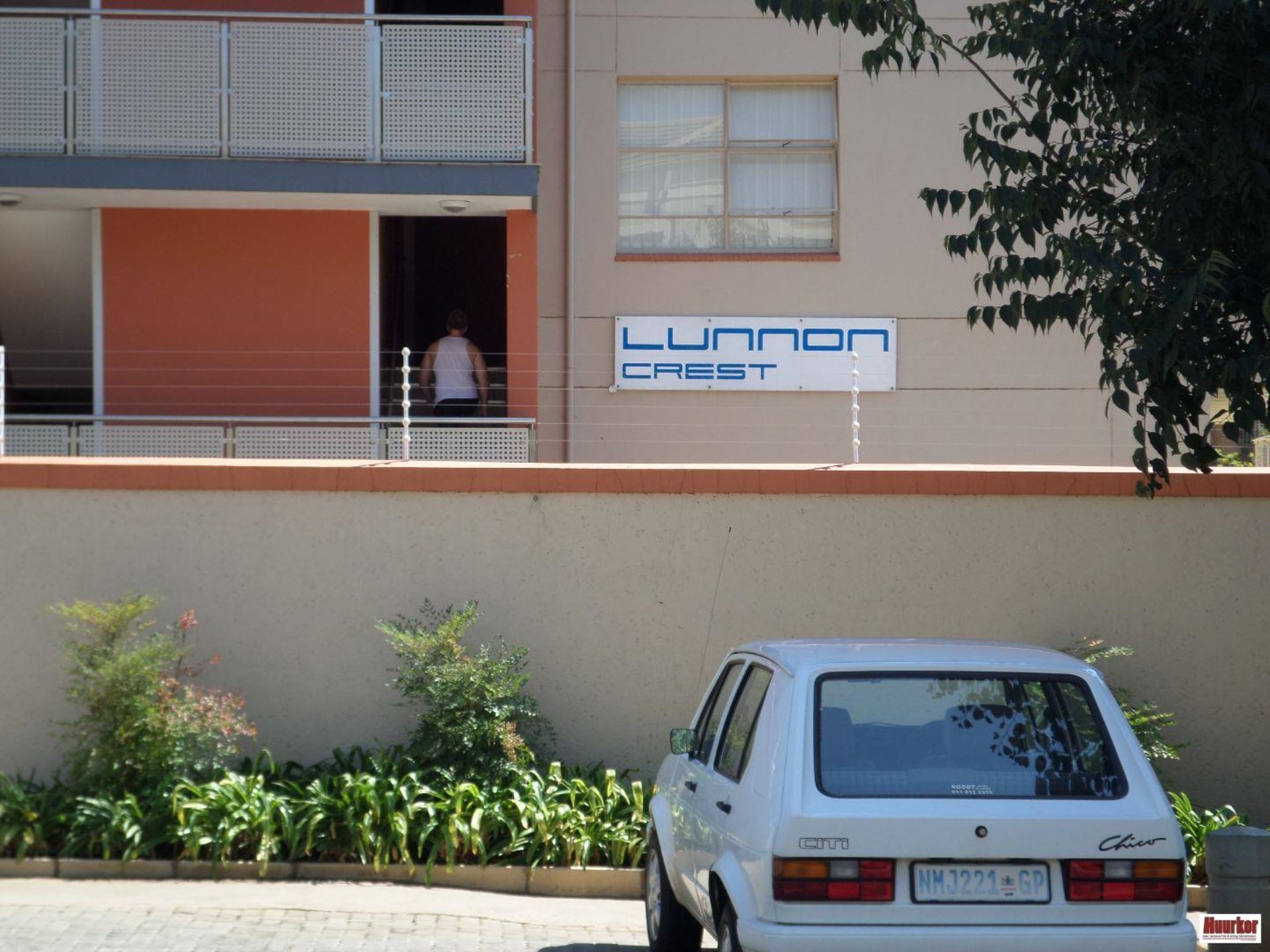 Flat To Rent In Hatfield, Pretoria, Gauteng for R 7,500 /month